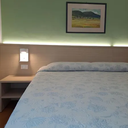 Inn Al Pontesel Garda (Verona)